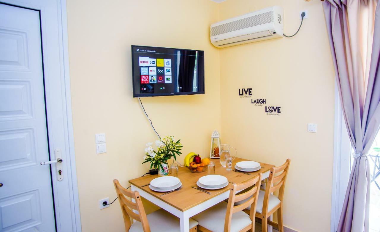 Elena'S Apartment 1 Argostoli  Exterior photo